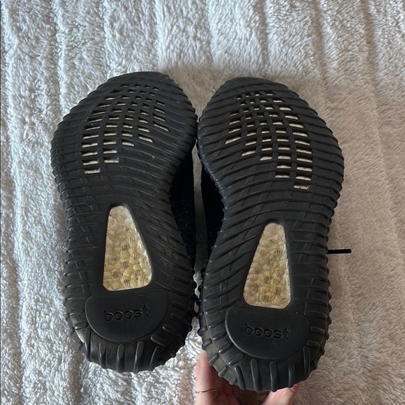 Yeezy SPLY 350s - Picture 4 of 4